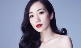 娱乐圈女艺人爆料黑幕,幕后真相大揭秘