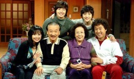 搞笑一家人国语在线观看,笑料横生的家庭喜剧，在线观看欢乐无限